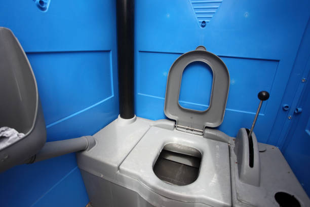 Porta potty delivery and setup in Eddyville, KY